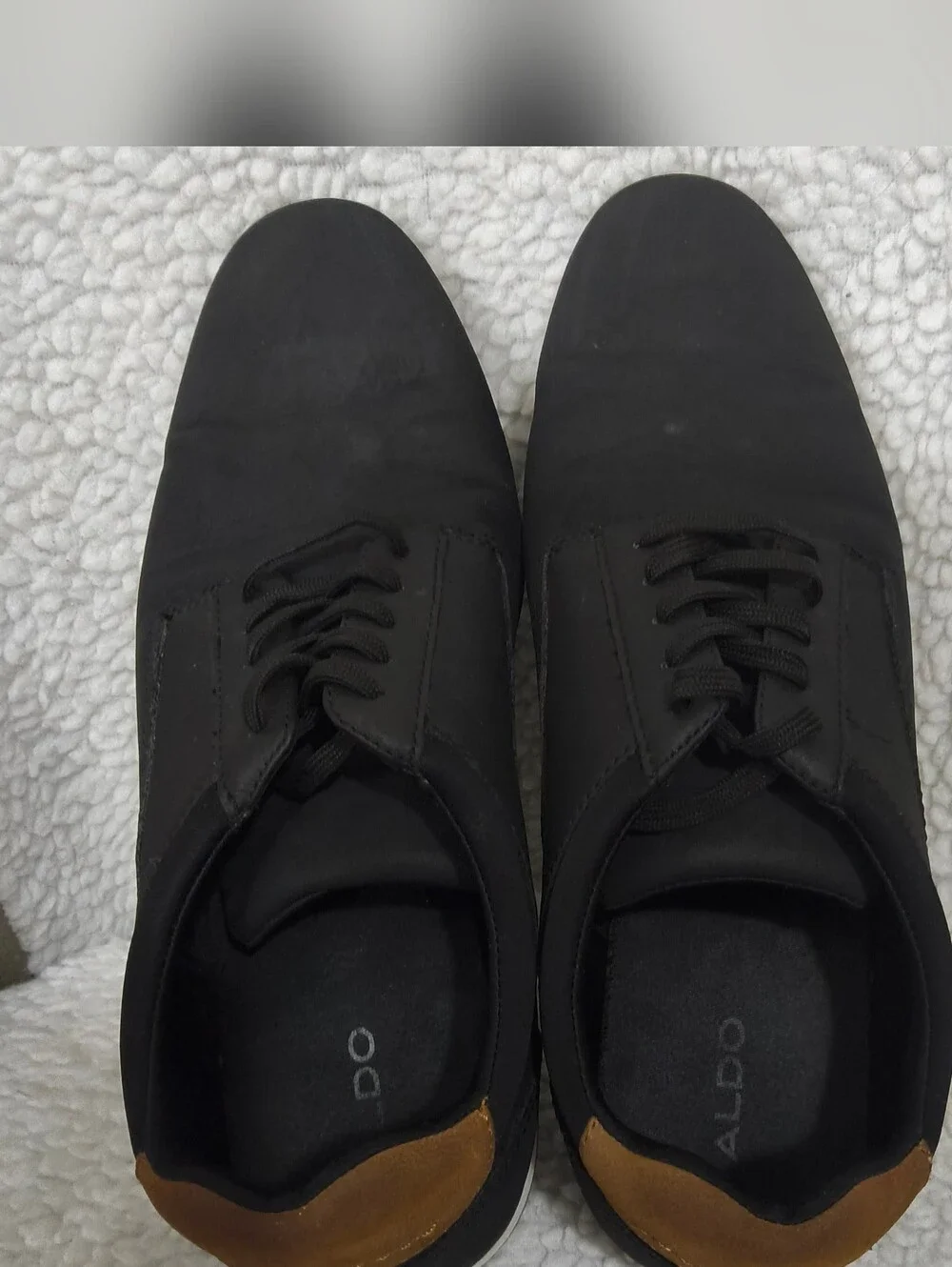 Aldo Men’s Black Derby Shoes with Tan Heel Accent Size 9